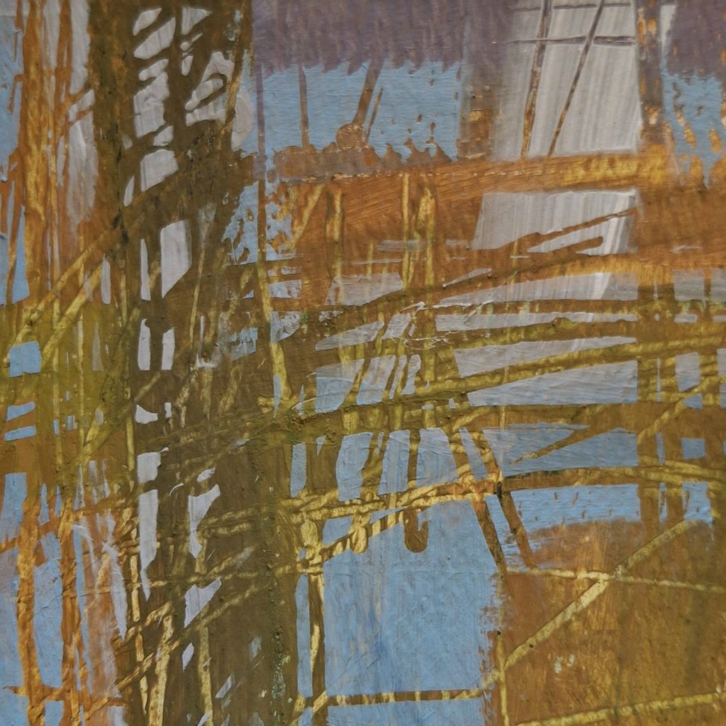 Peinture abstraite mixte intitulée « Le ciel reflété » présentant une texture en forme de grille avec des reflets ocres, sienne et bleu pâle aux tons terreux.